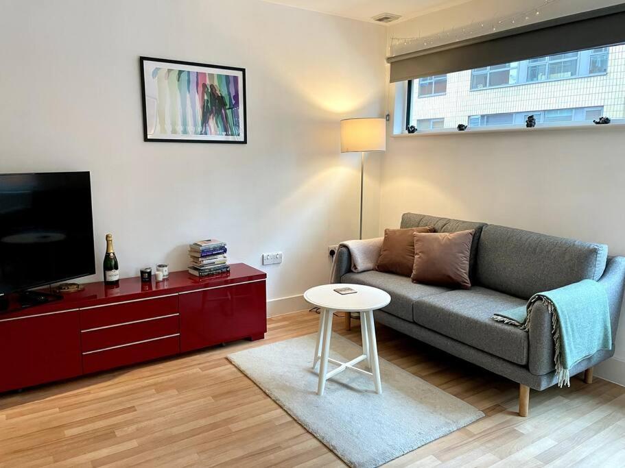 Cosy Scandinavian Style Flat Londra